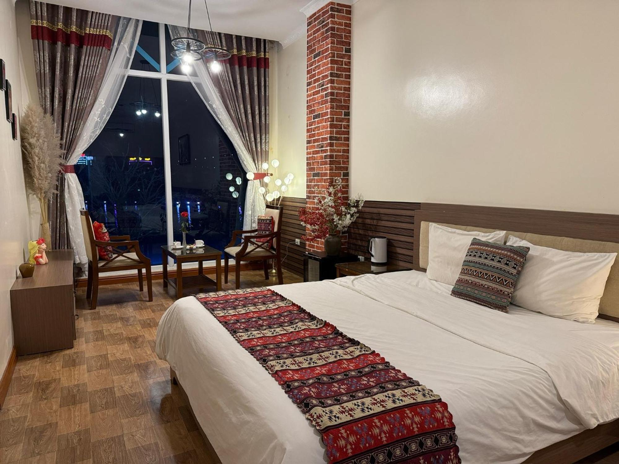 Anh Hong Hotel Ta Lan Than Buitenkant foto
