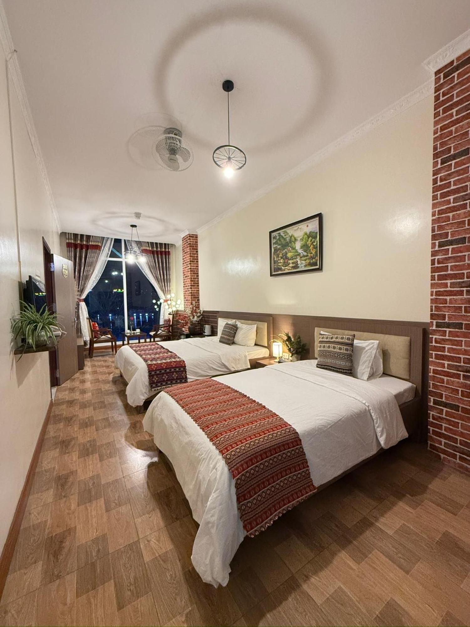 Anh Hong Hotel Ta Lan Than Buitenkant foto